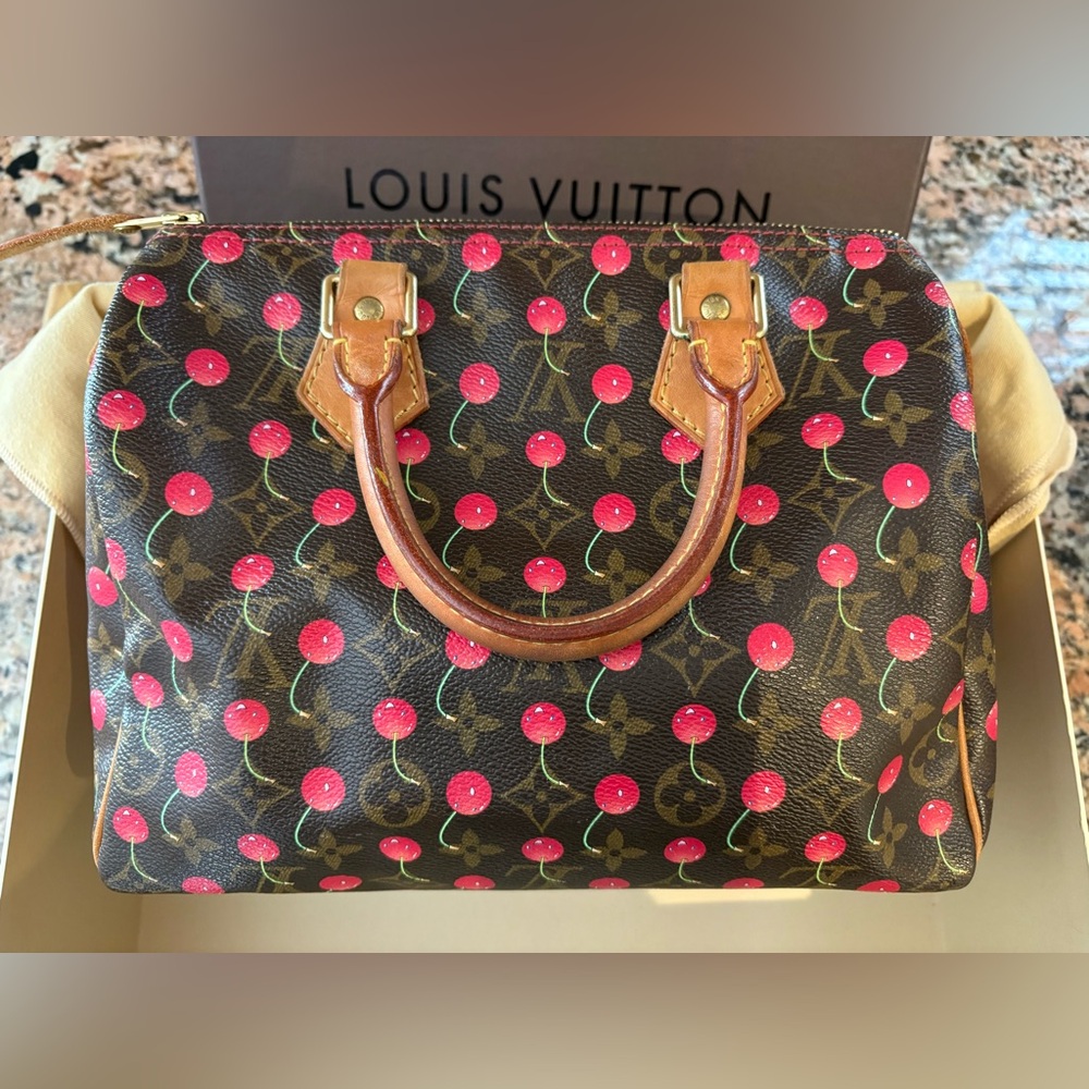 Louis Vuitton Monogram Cerises Speedy 25 - Picture 5 of 15